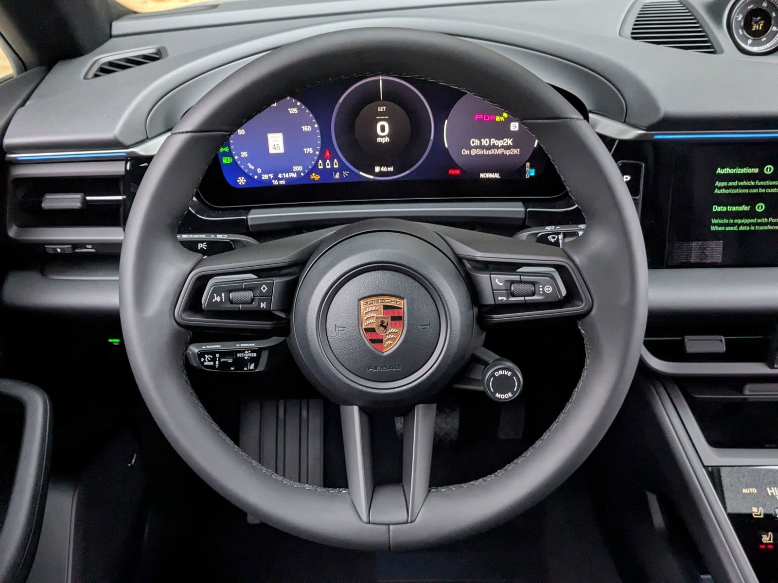 New 2025 Porsche Macan 4 Electric image 15