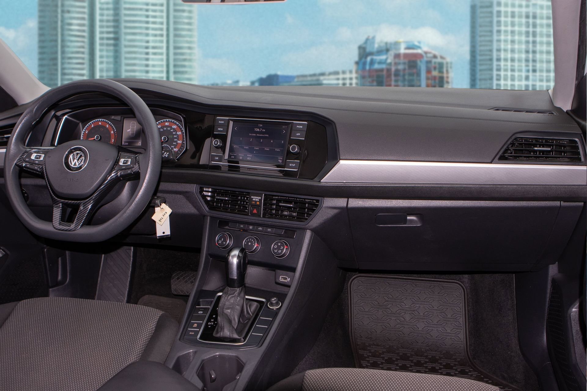 Used 2019 Volkswagen Jetta R-Line image 18