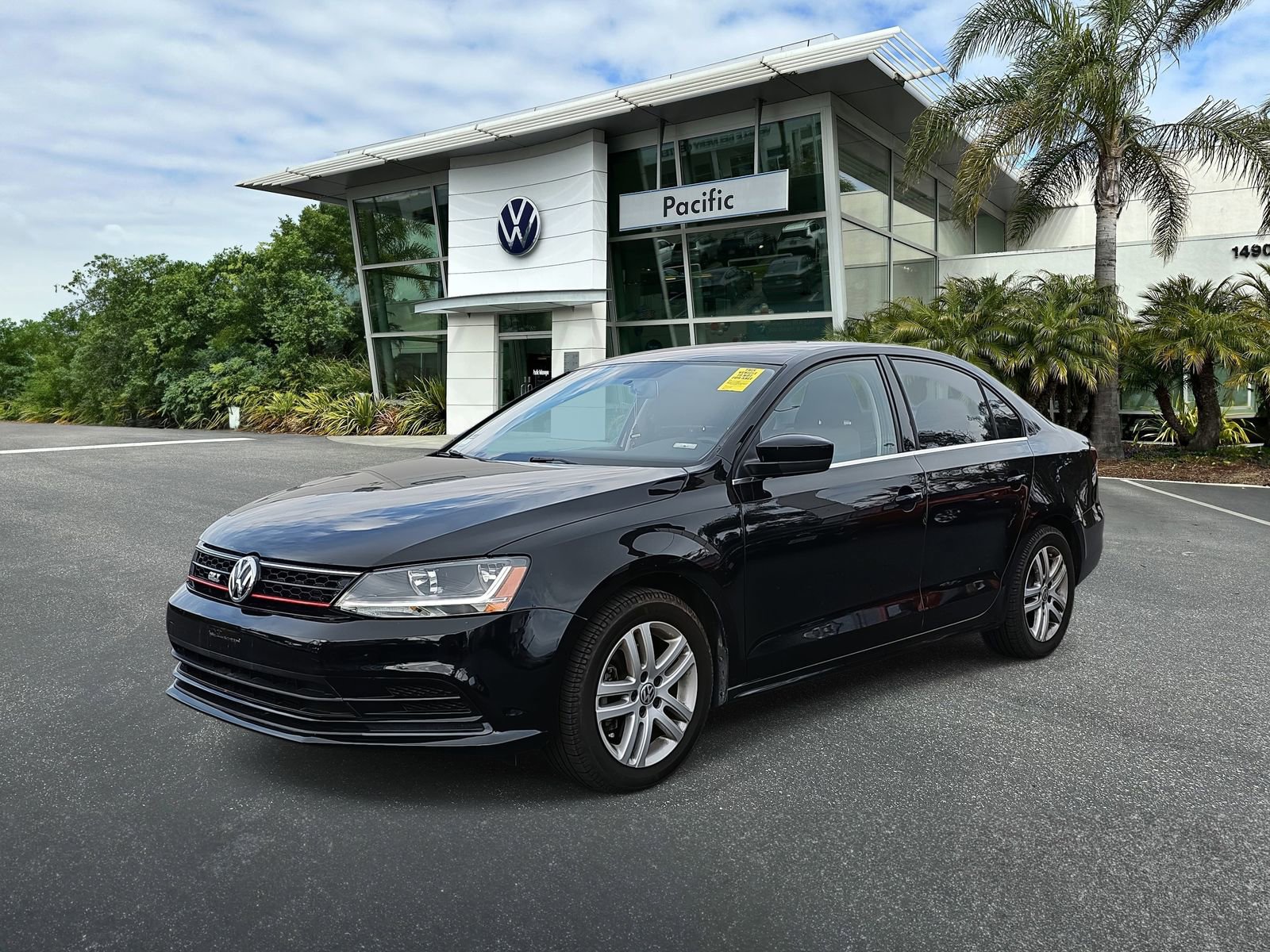 Used 2017 Volkswagen Jetta S image 1