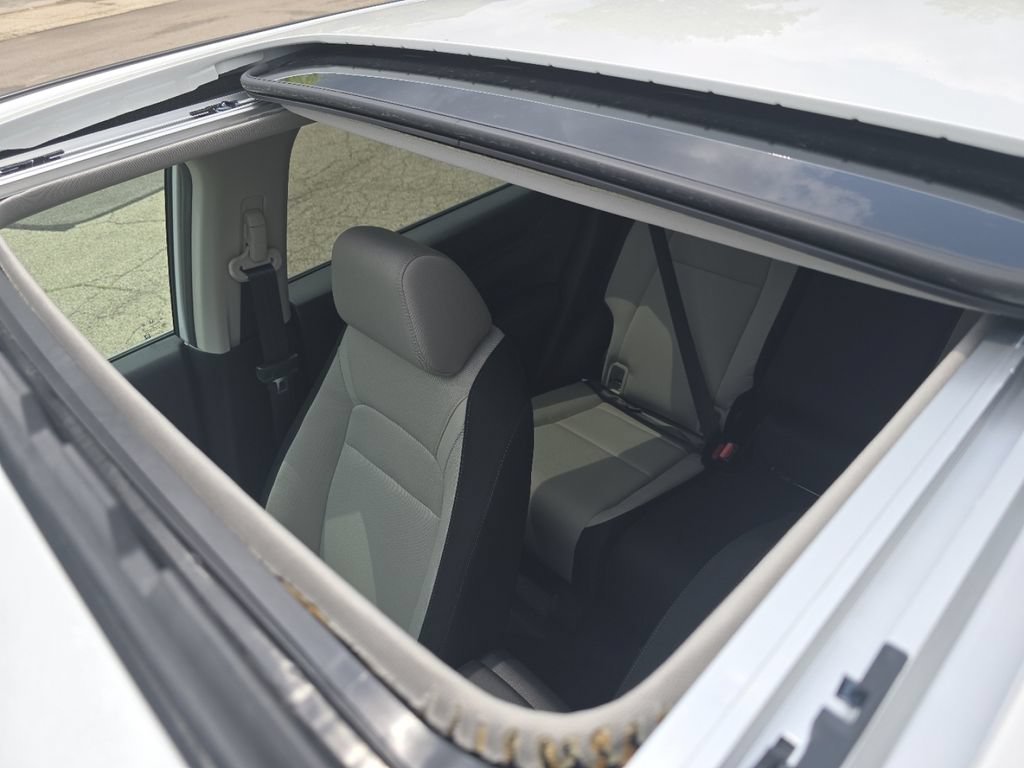 New 2026 Honda CR-V EX image 3