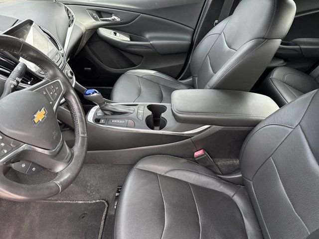 Used 2018 Chevrolet Volt Premier image 10
