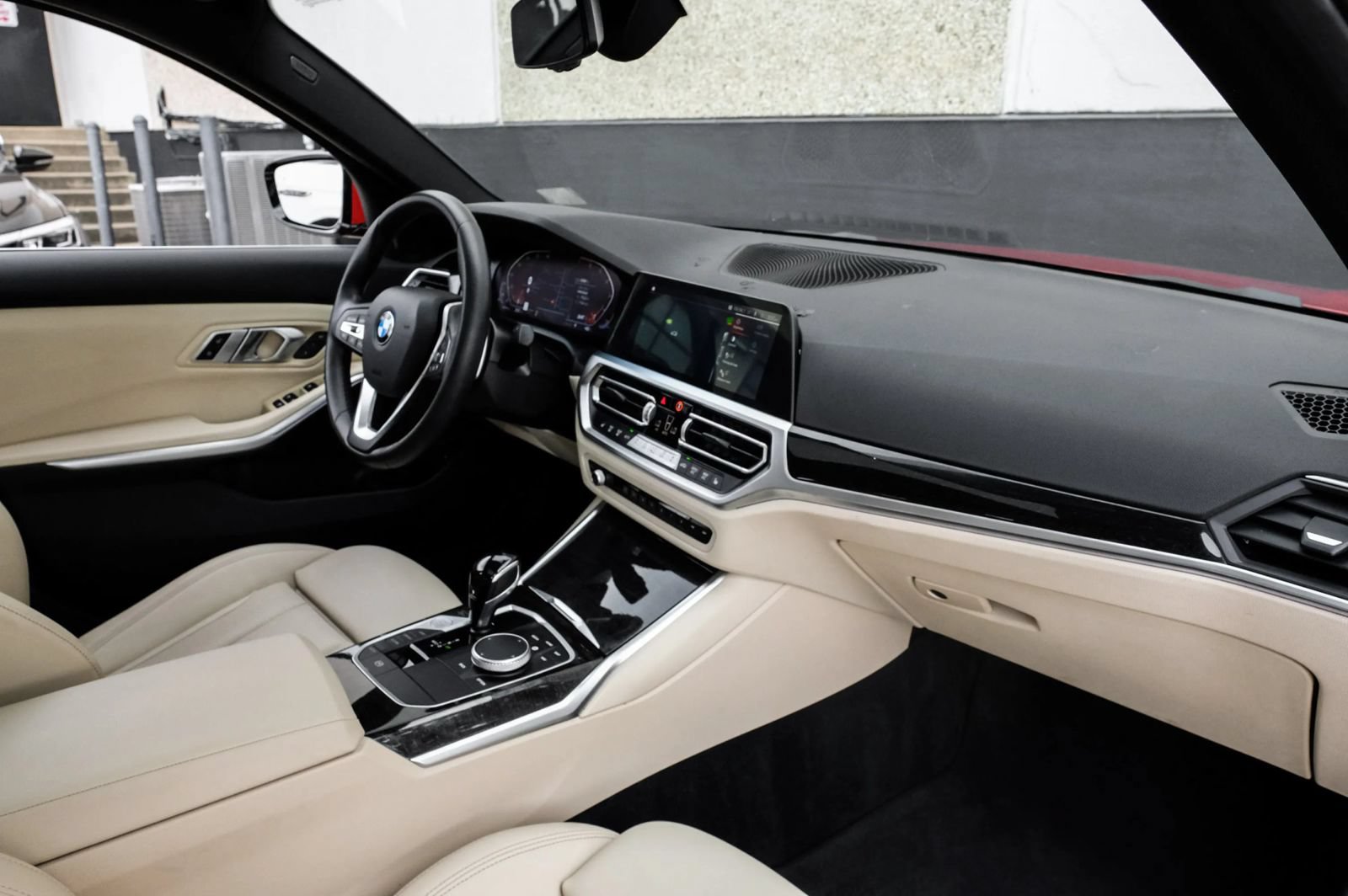 Used 2022 BMW 330i Sedan w/ Driving Assistance Package RWD image 15