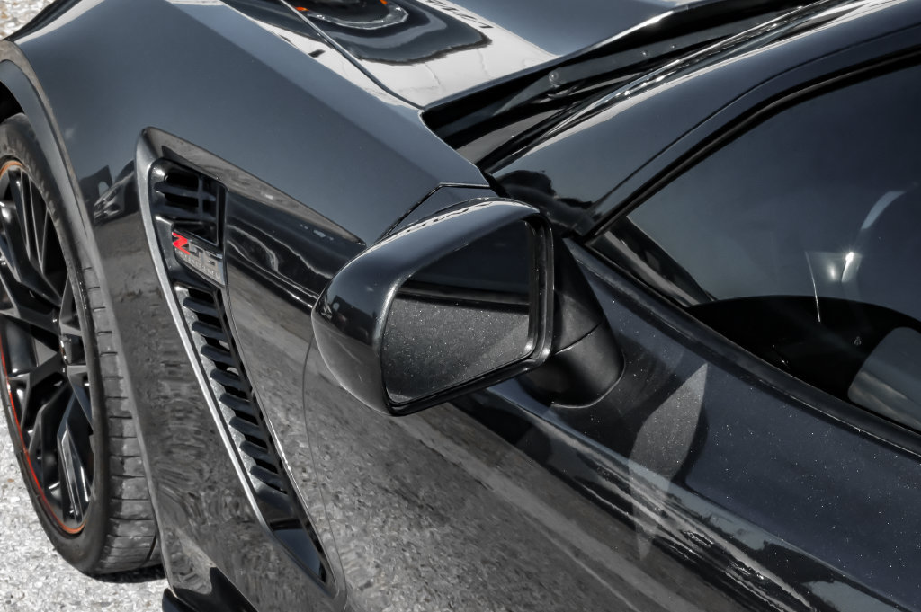 Used 2018 Chevrolet Corvette Z06 RWD image 29