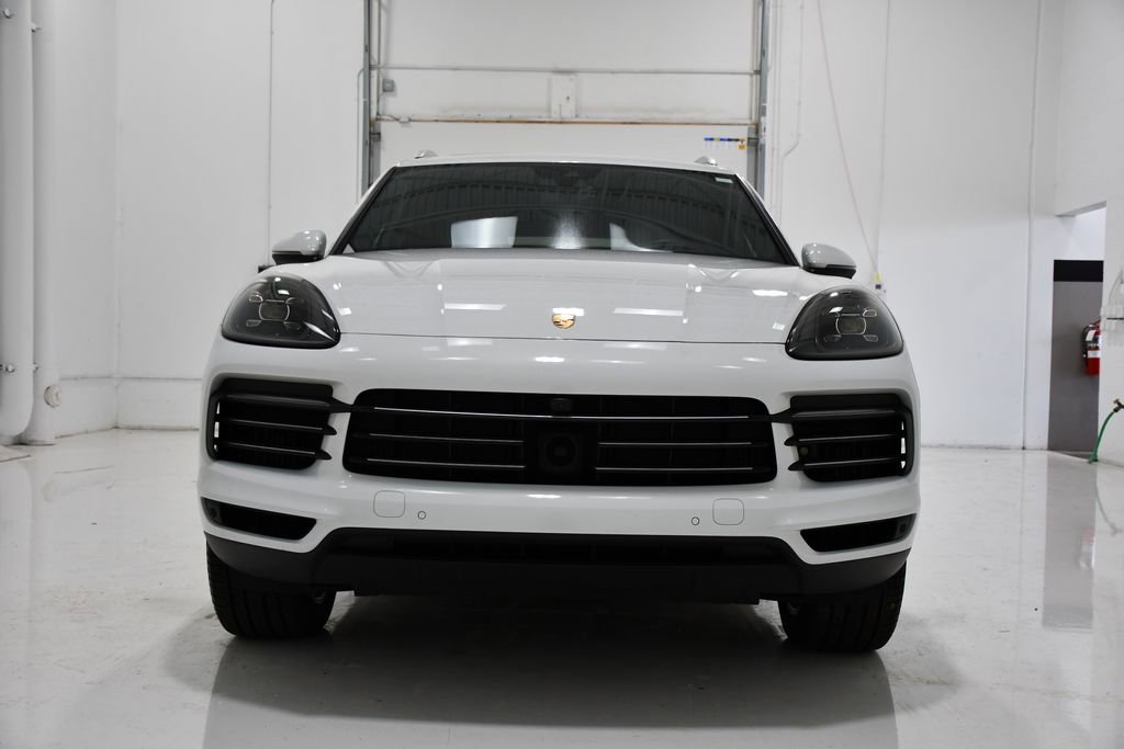 Used 2023 Porsche Cayenne AWD/4WD image 2