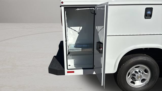 New 2025 Chevrolet Express 3500 w/ Power Convenience Package RWD image 26