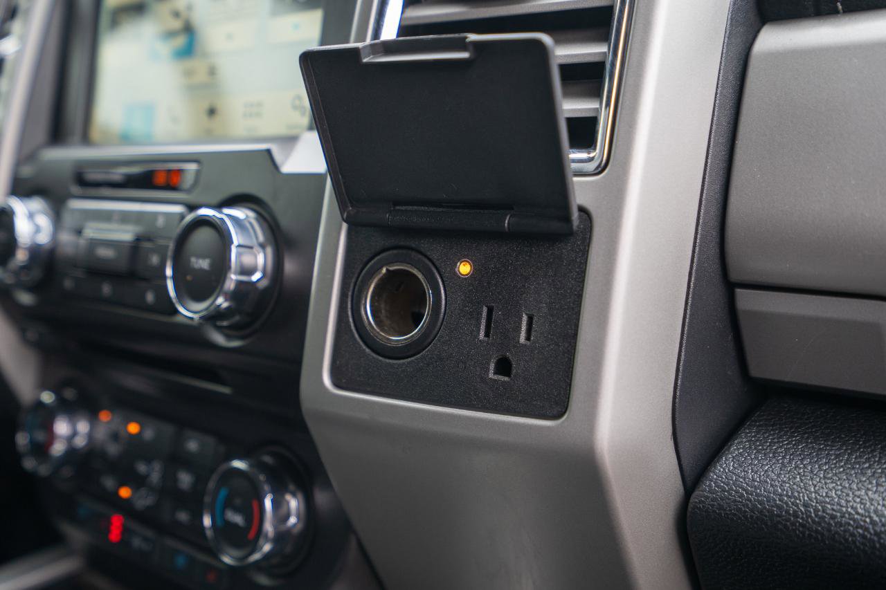 Used 2017 Ford F250 Lariat w/ Lariat Value Package image 21