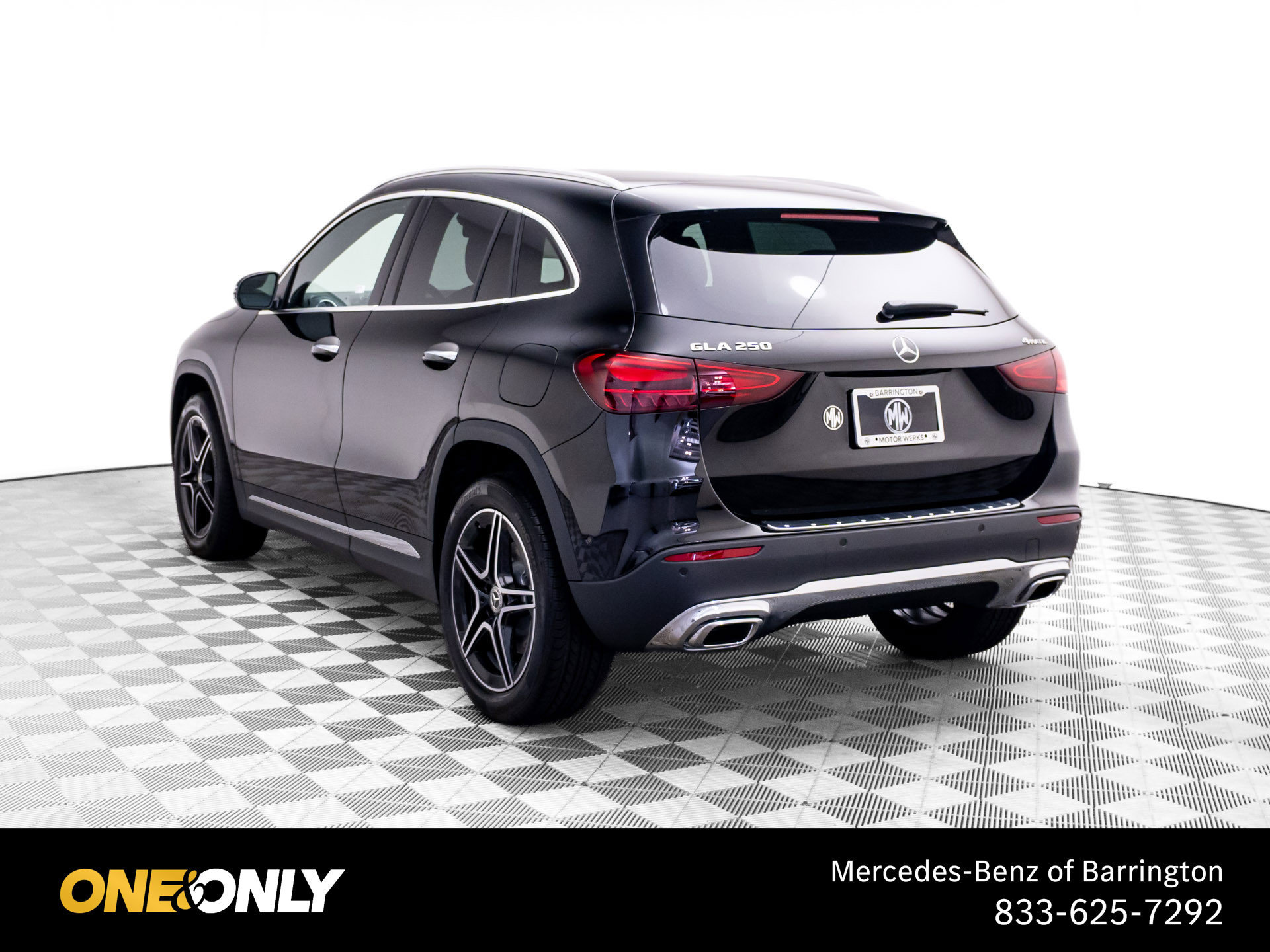 New 2026 Mercedes-Benz GLA 250 4MATIC image 3