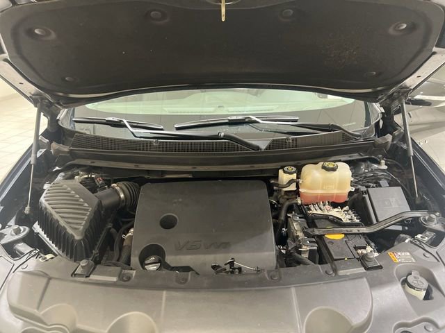 Used 2018 Chevrolet Traverse Premier w/ Driver Confidence II Package image 26