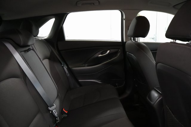 Used 2018 Hyundai Elantra GT FWD image 25