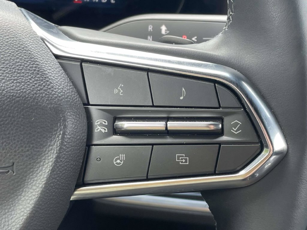 Used 2026 Chevrolet Equinox LT w/ Midnight Edition FWD image 30