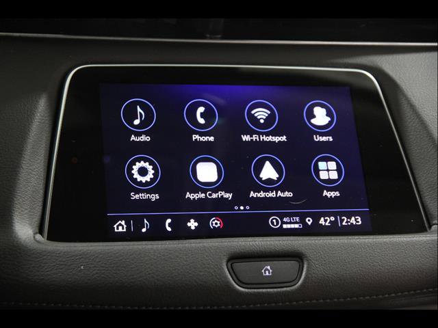 Certified 2023 Cadillac XT4 Luxury w/ Cold Weather Package image 10