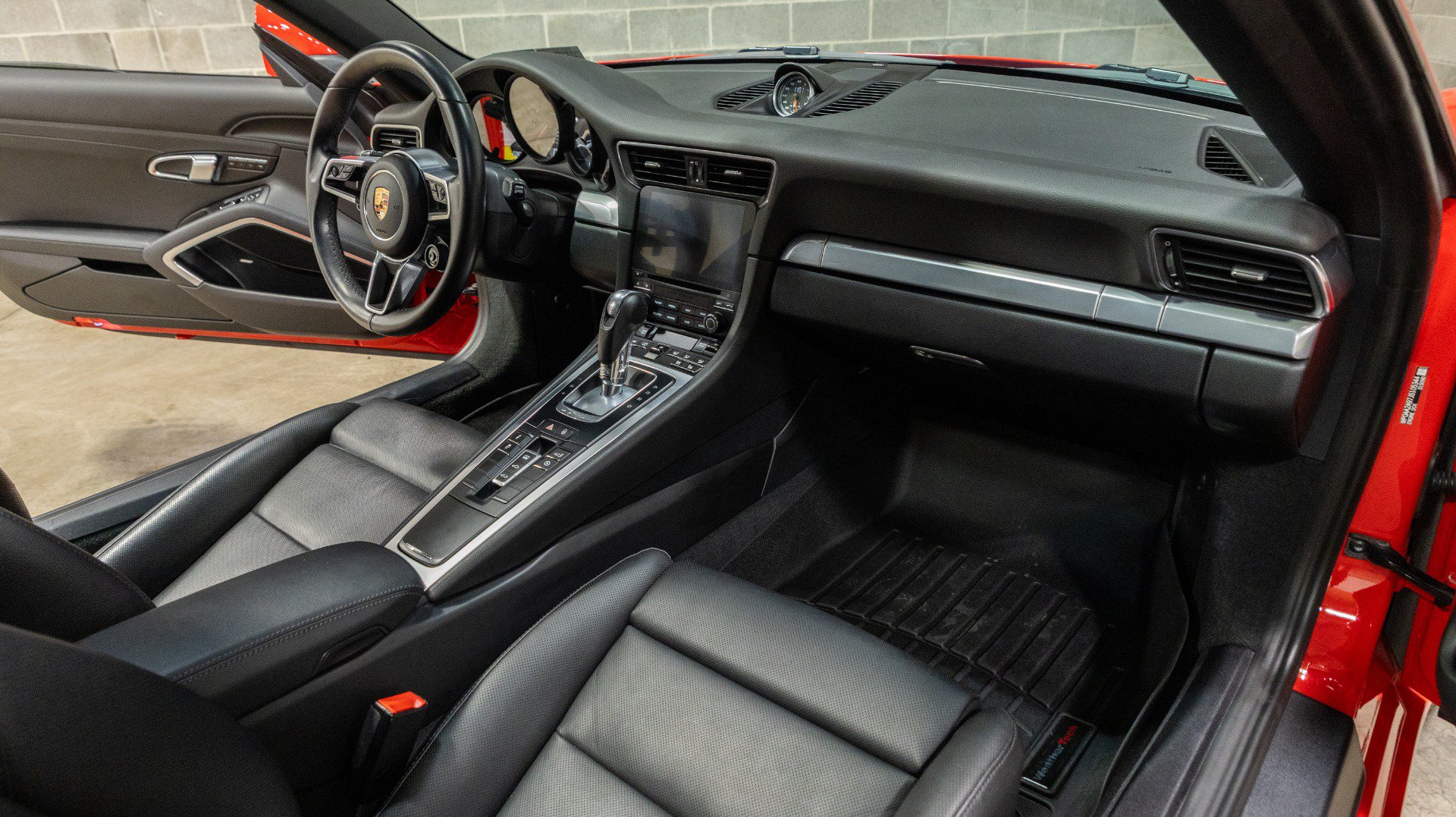 Used 2018 Porsche 911 Carrera RWD image 51