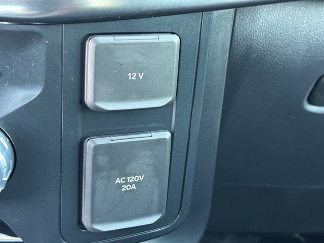 Used 2025 Ford F150 Raptor AWD/4WD image 24