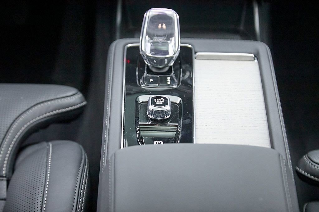 New 2026 Volvo XC90 B6 Ultra w/ Lounge Package image 33