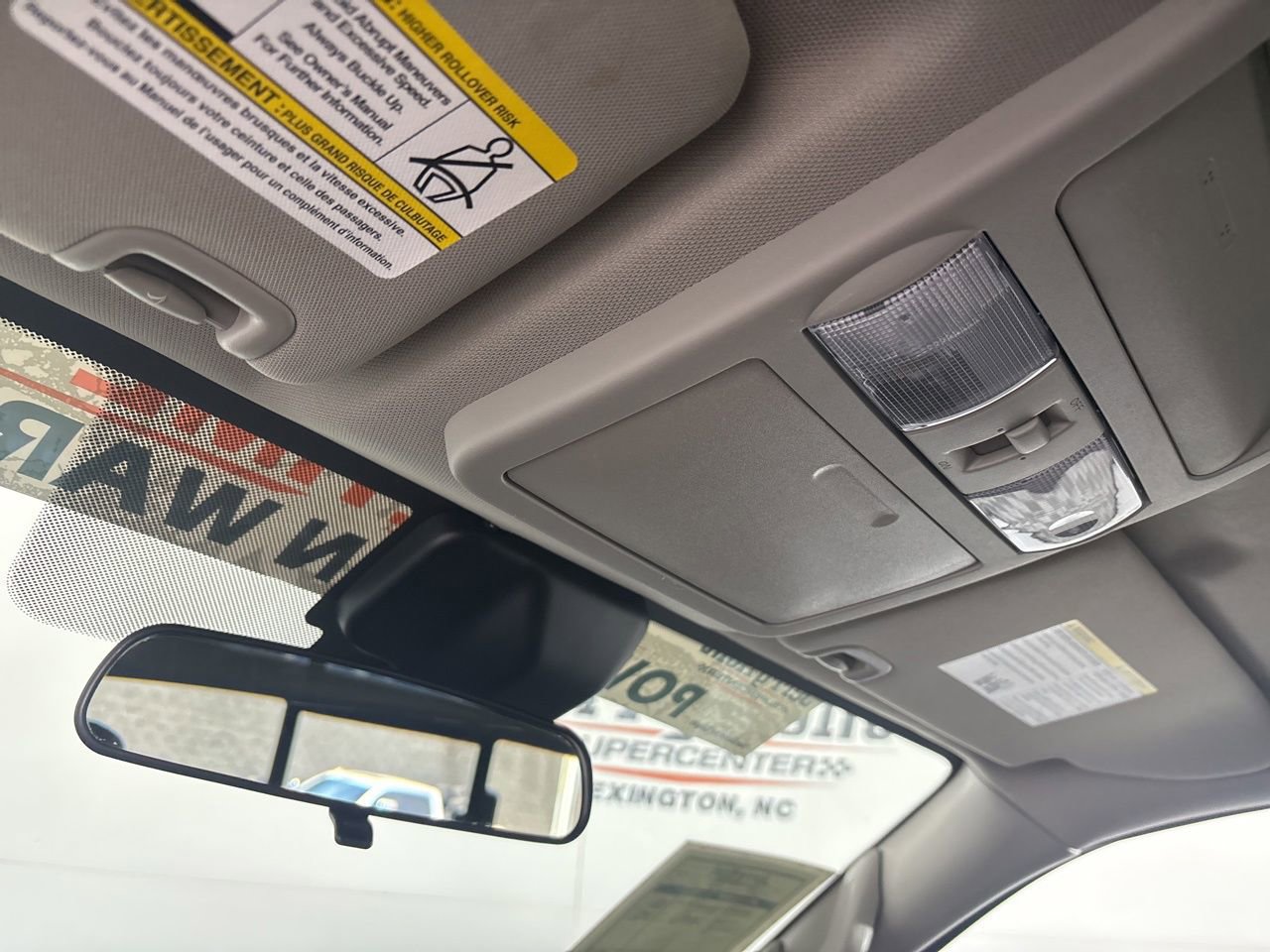 Used 2024 Nissan Frontier SV w/ SV Convenience Package image 18