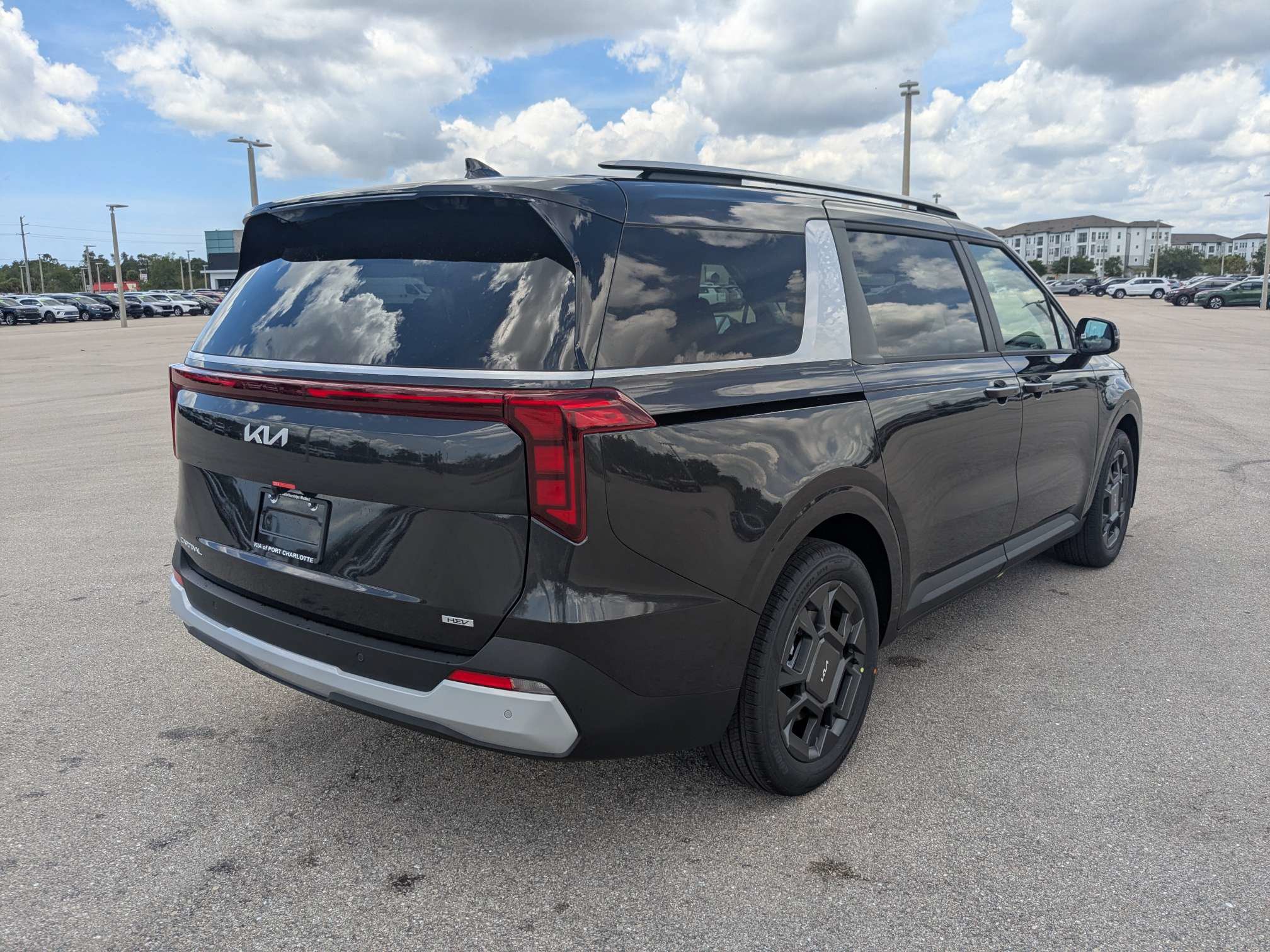 New 2026 Kia Carnival EX FWD image 5
