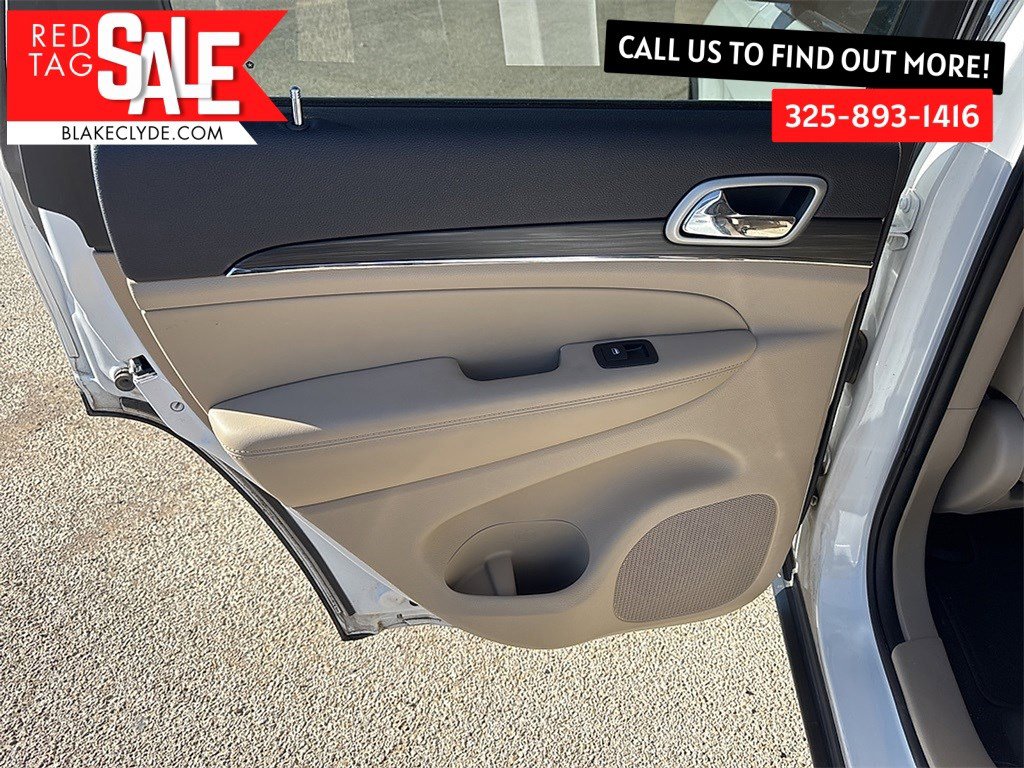 Used 2019 Jeep Grand Cherokee Limited image 16