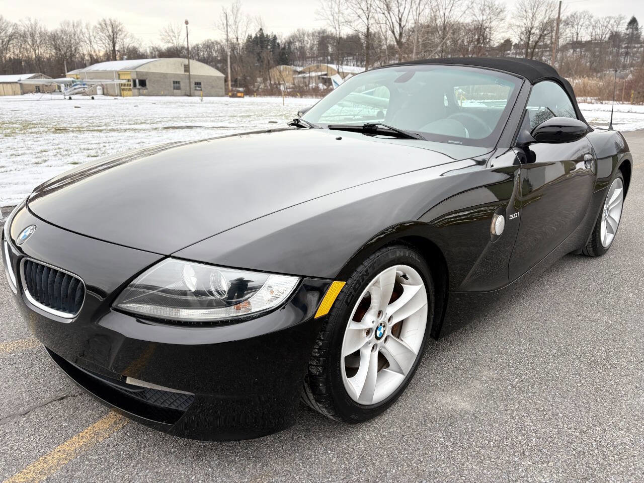 Used 2006 BMW Z4 3.0i image 3
