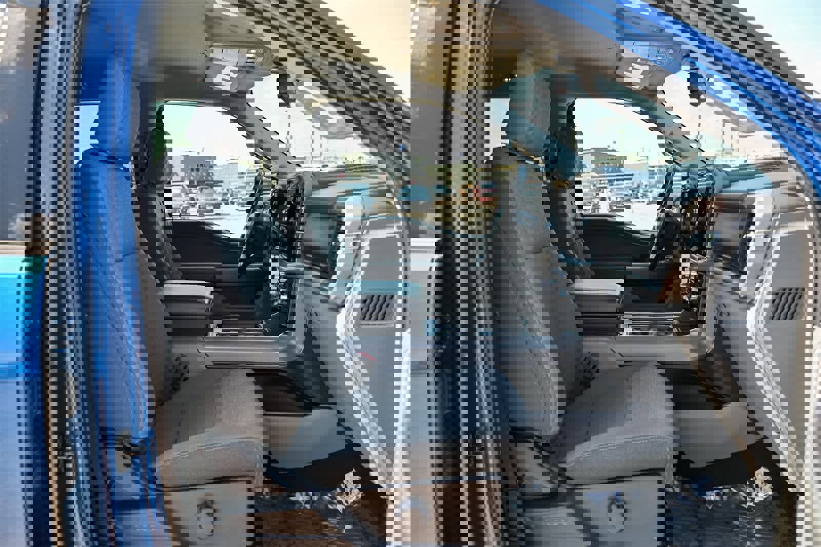 Used 2024 Ford F150 XLT w/ Mobile Office Package image 22