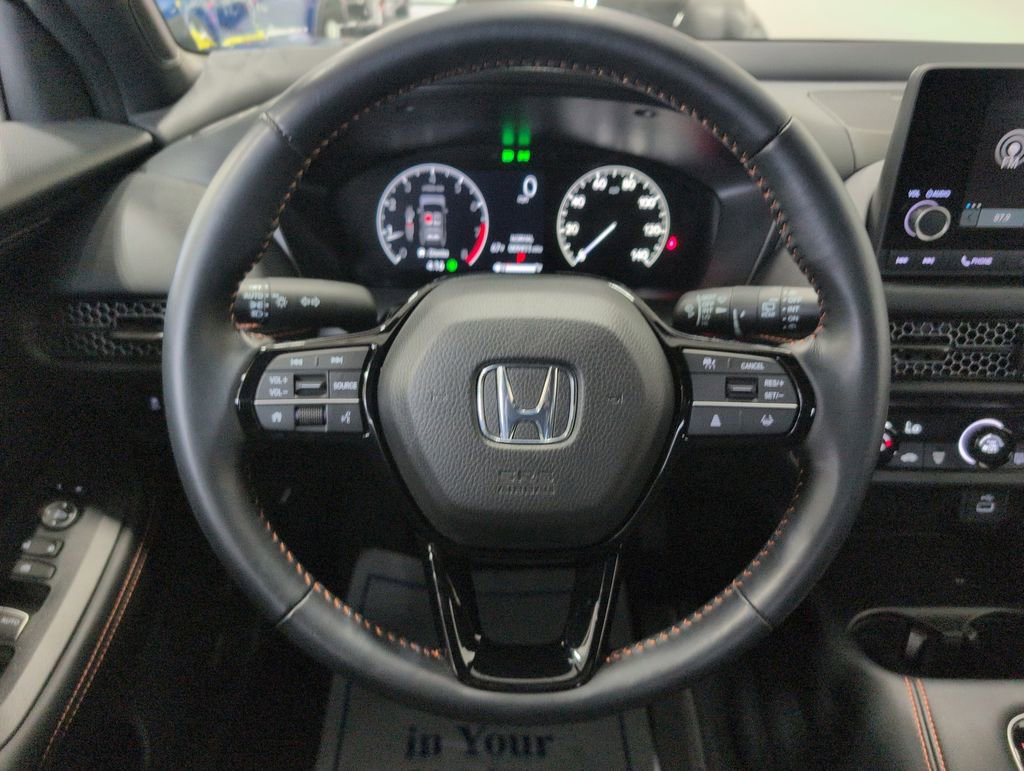 Used 2025 Honda HR-V Sport image 14