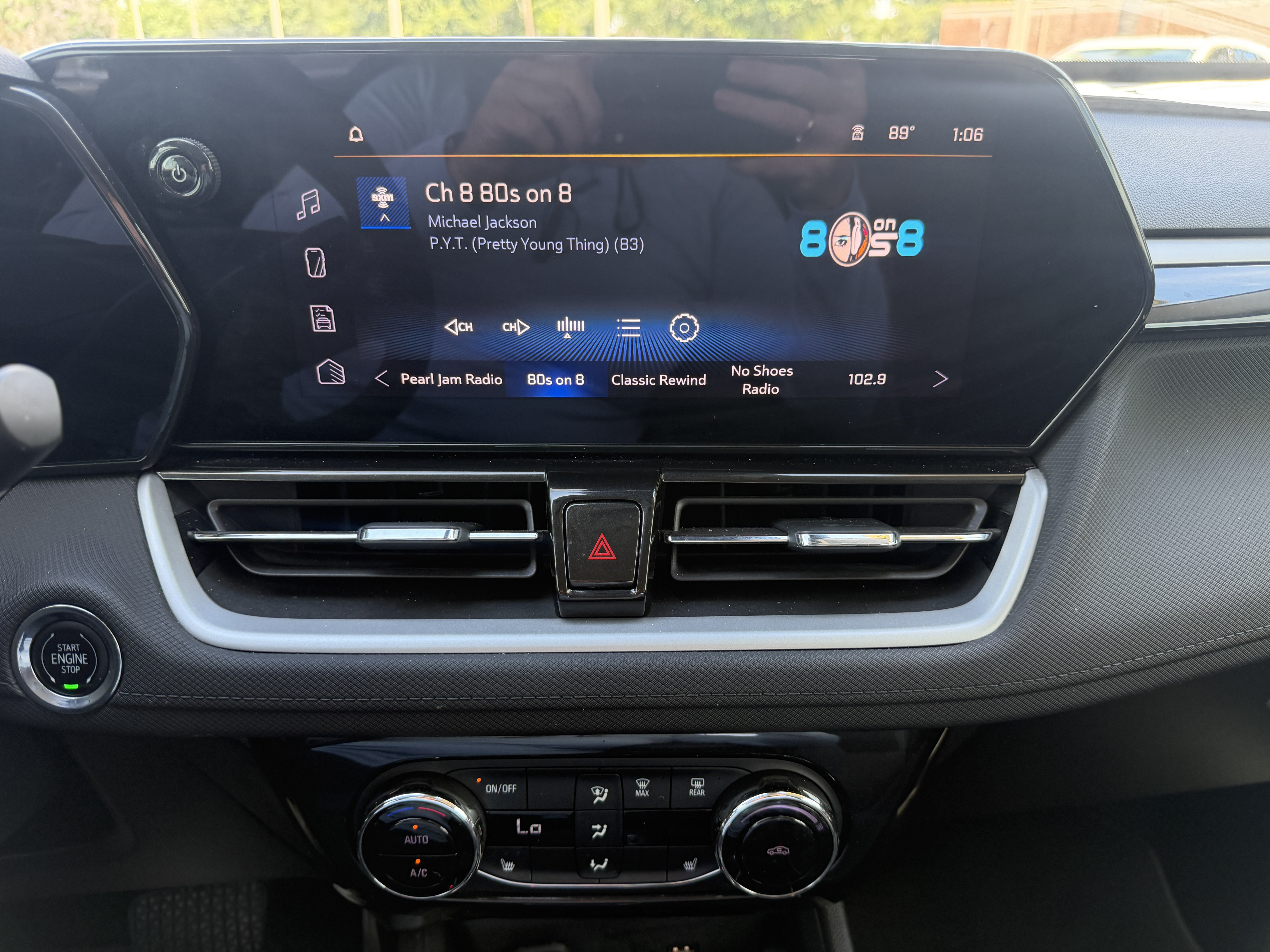 Used 2024 Chevrolet TrailBlazer LT w/ Convenience Package FWD image 18
