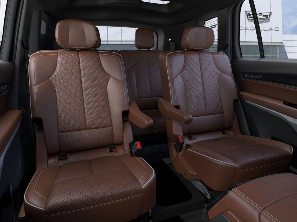 New 2026 Cadillac Vistiq Platinum w/ LPO, Floor Liner Package image 17