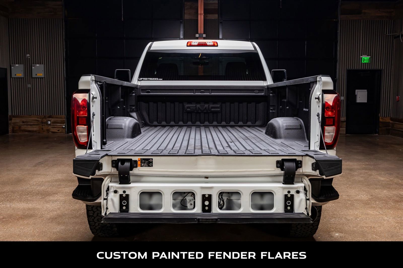 Used 2022 GMC Sierra 2500 SLE w/ SLE Convenience Package image 9