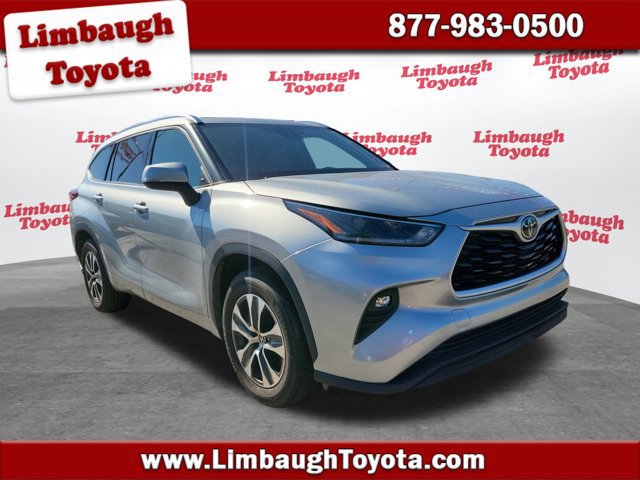 Used 2021 Toyota Highlander XLE