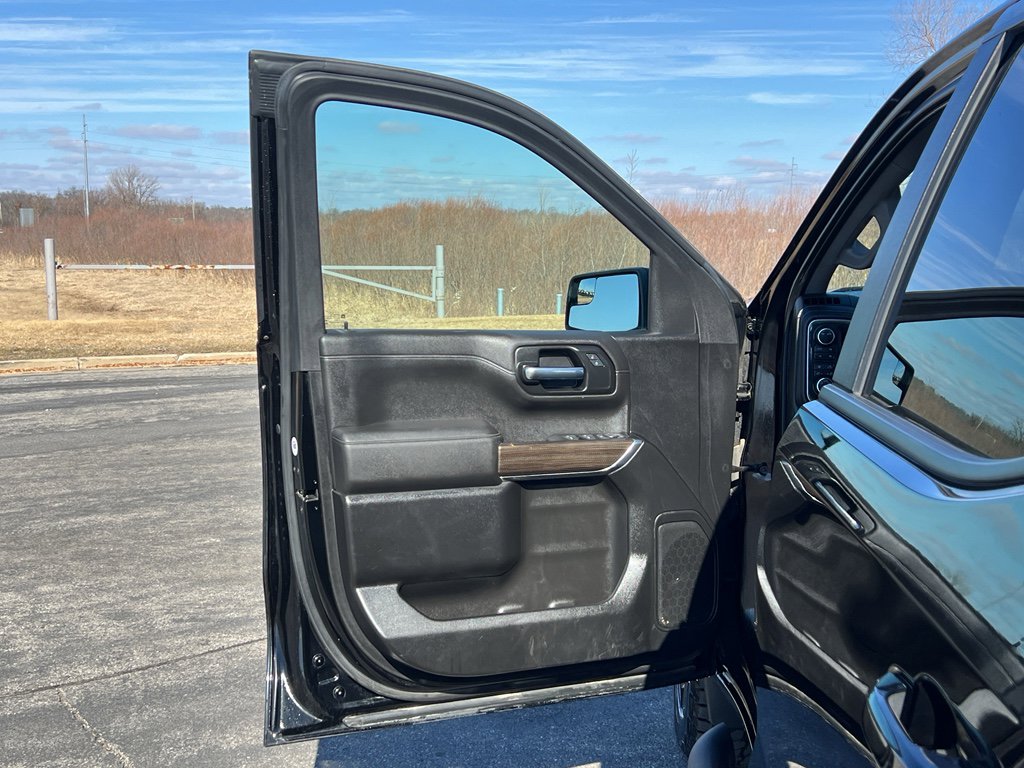 Used 2022 Chevrolet Silverado 1500 LT Trail Boss w/ Bed Protection Package image 12