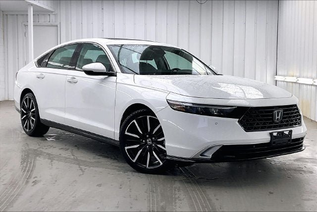 Certified 2023 Honda Accord Touring image 35