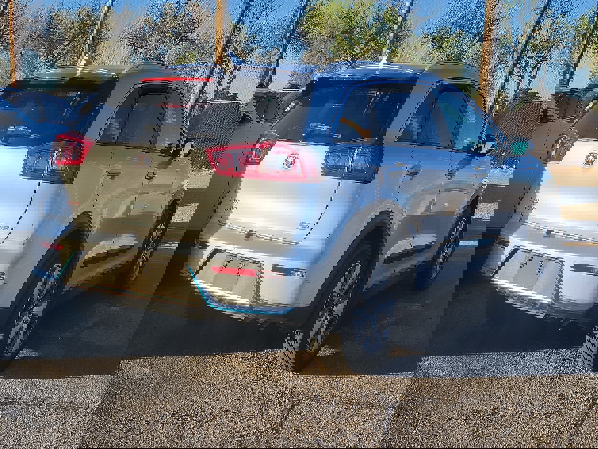 Used 2019 Kia Niro EX