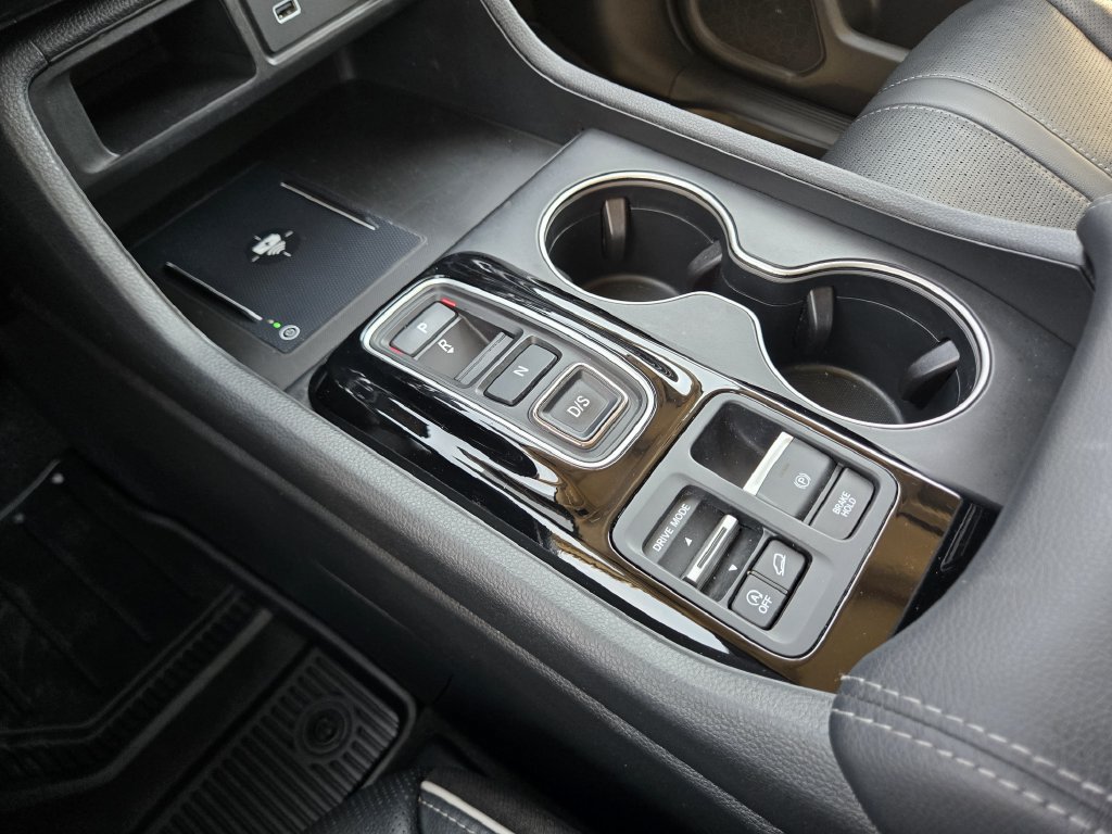 Certified 2023 Honda Pilot Elite image 27