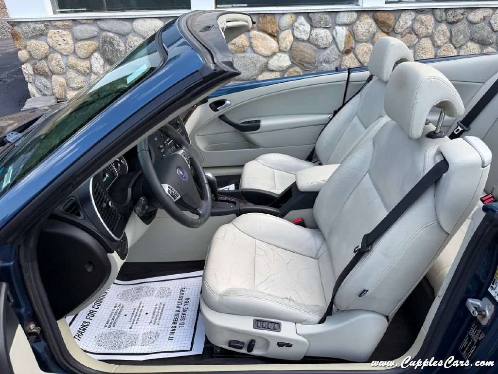 Used 2007 Saab 9-3 2.0T w/ Premium 16 Pkg FWD image 3