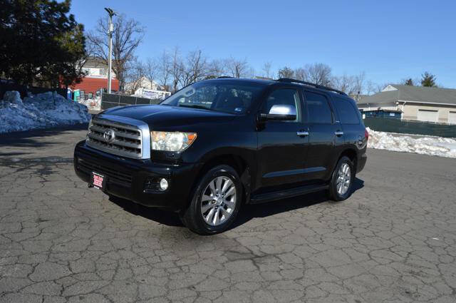 Used 2010 Toyota Sequoia Limited image 3