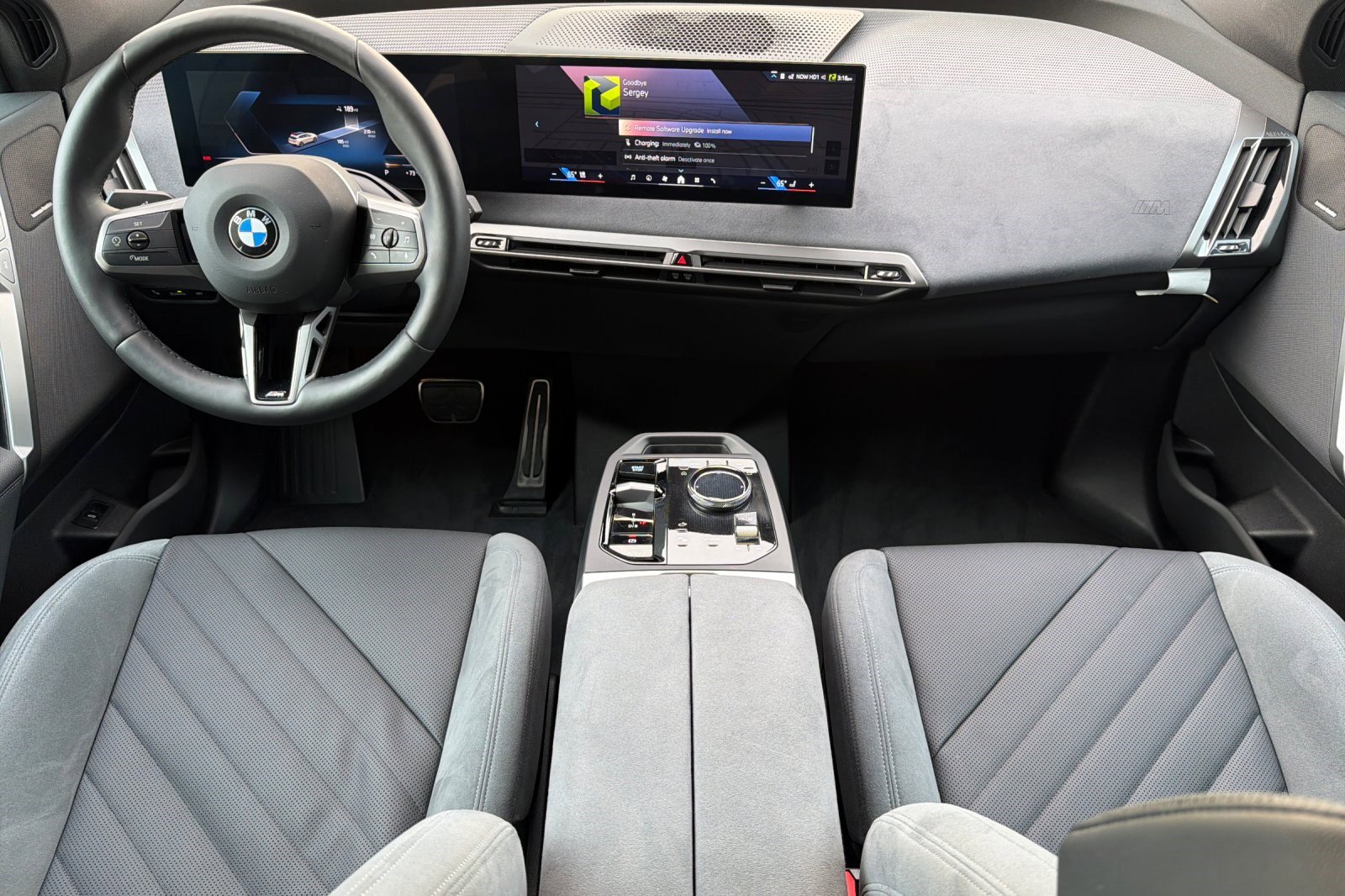 Used 2026 BMW iX xDrive45 w/ M Sport Package image 17