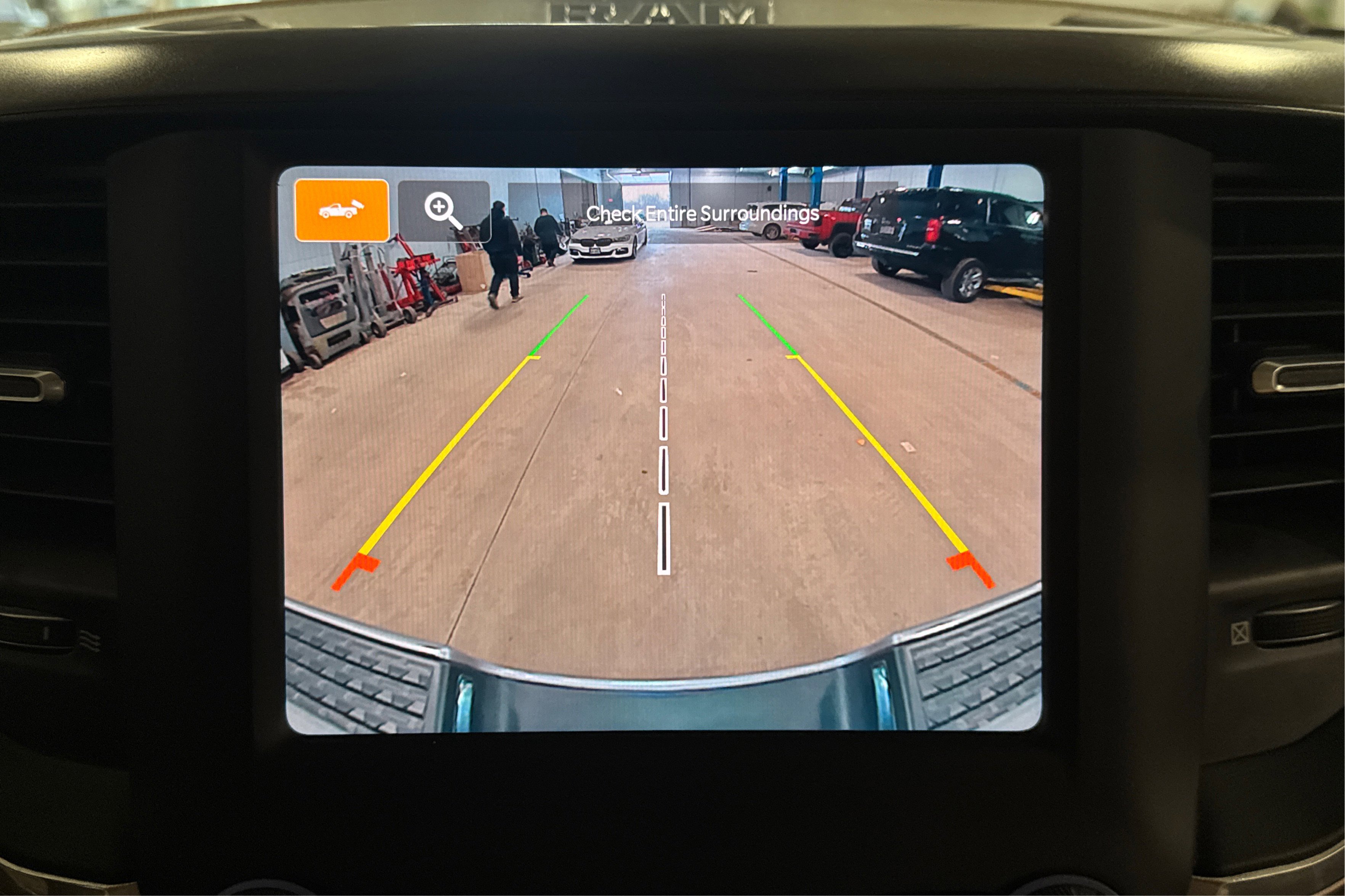 Used 2022 RAM 3500 Laramie image 31