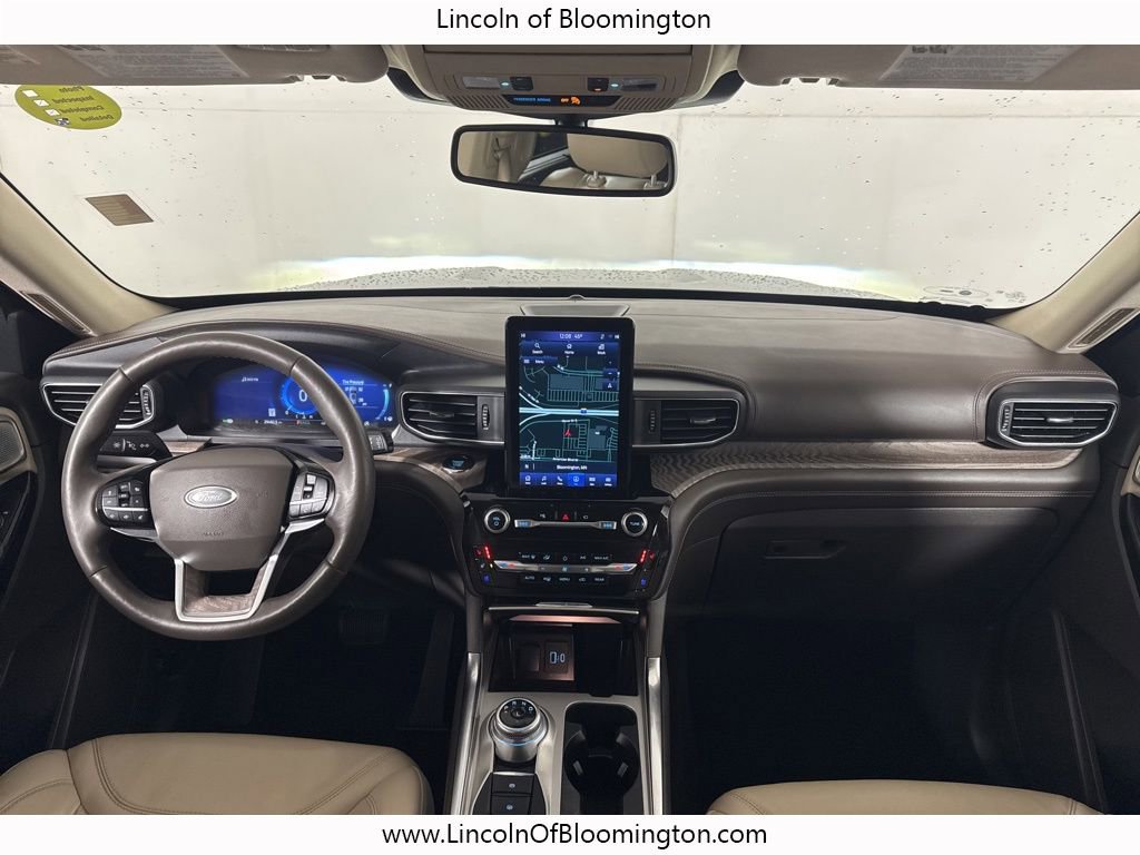 Used 2022 Ford Explorer Platinum w/ Equipment Group 601A image 28