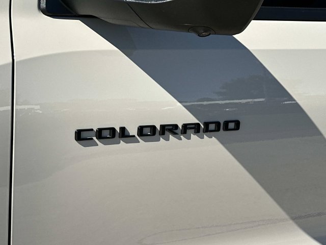 Certified 2026 Chevrolet Colorado ZR2 w/ Midnight Edition AWD/4WD image 30