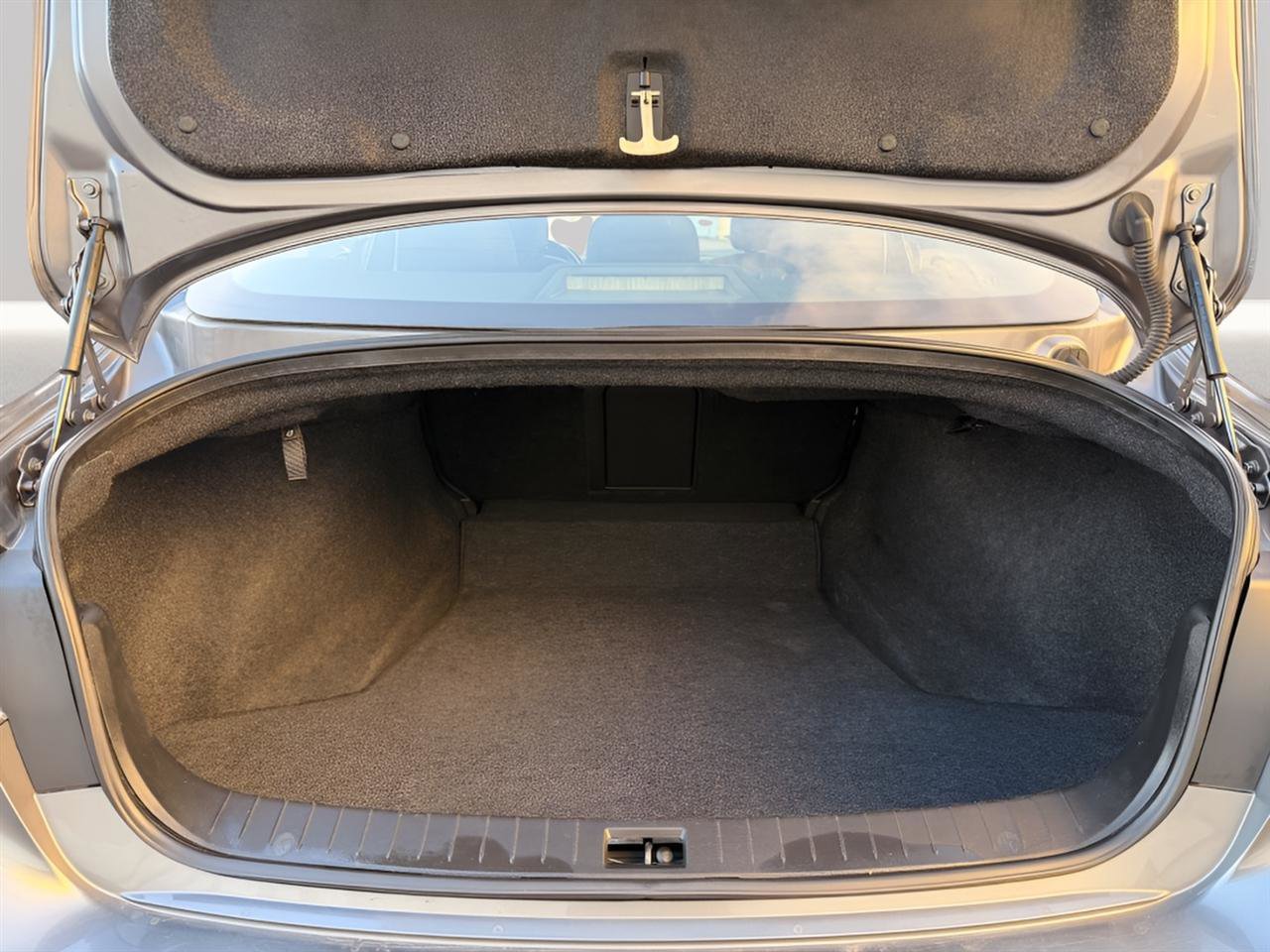 Used 2018 INFINITI Q50 Luxe w/ Essential Package (3.0T Luxe) image 28