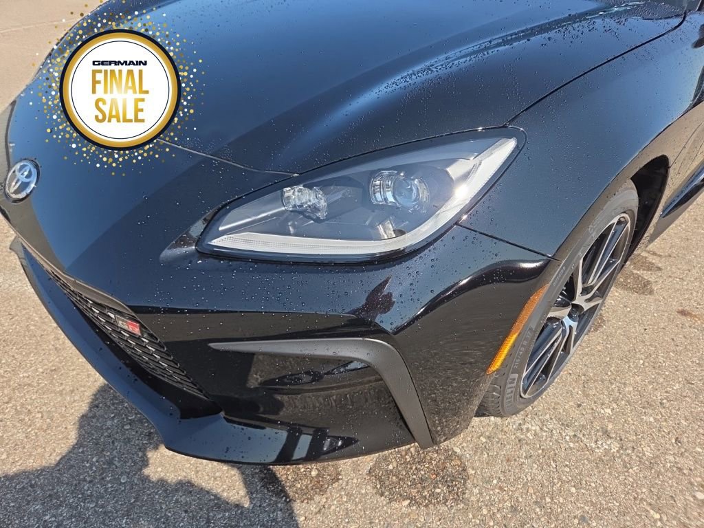 New 2025 Toyota GR86 image 11