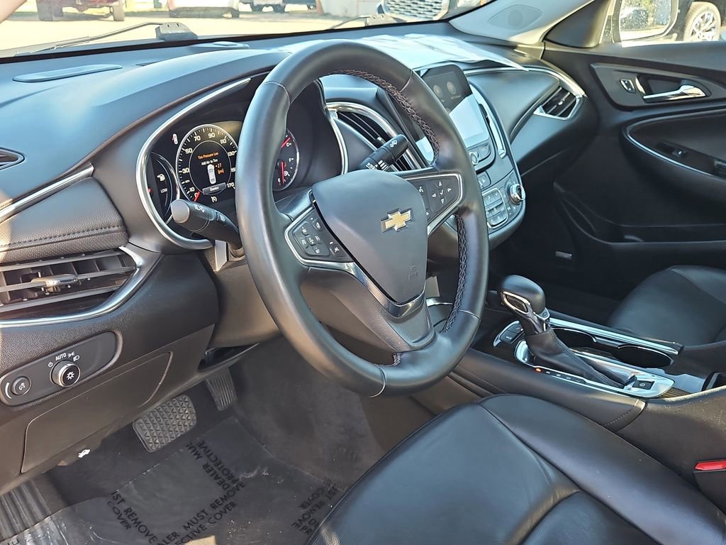 Used 2024 Chevrolet Malibu LT FWD image 15