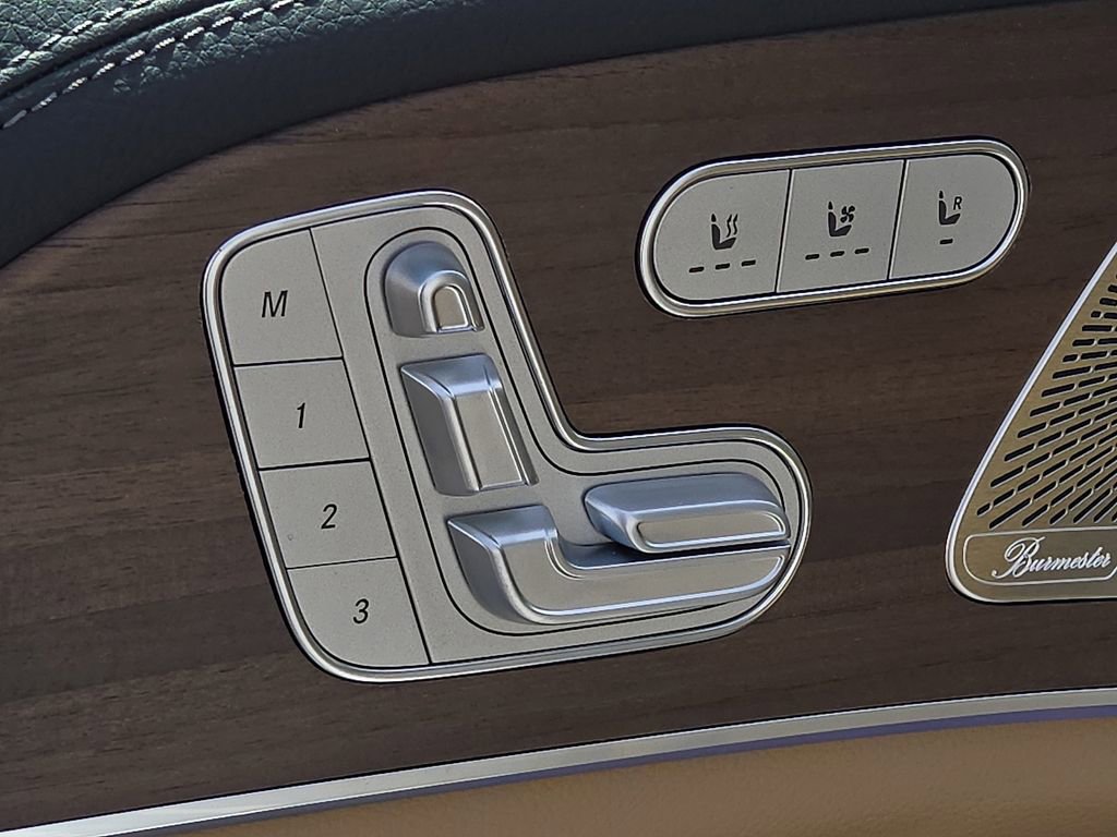 New 2026 Mercedes-Benz GLS 450 4MATIC image 17