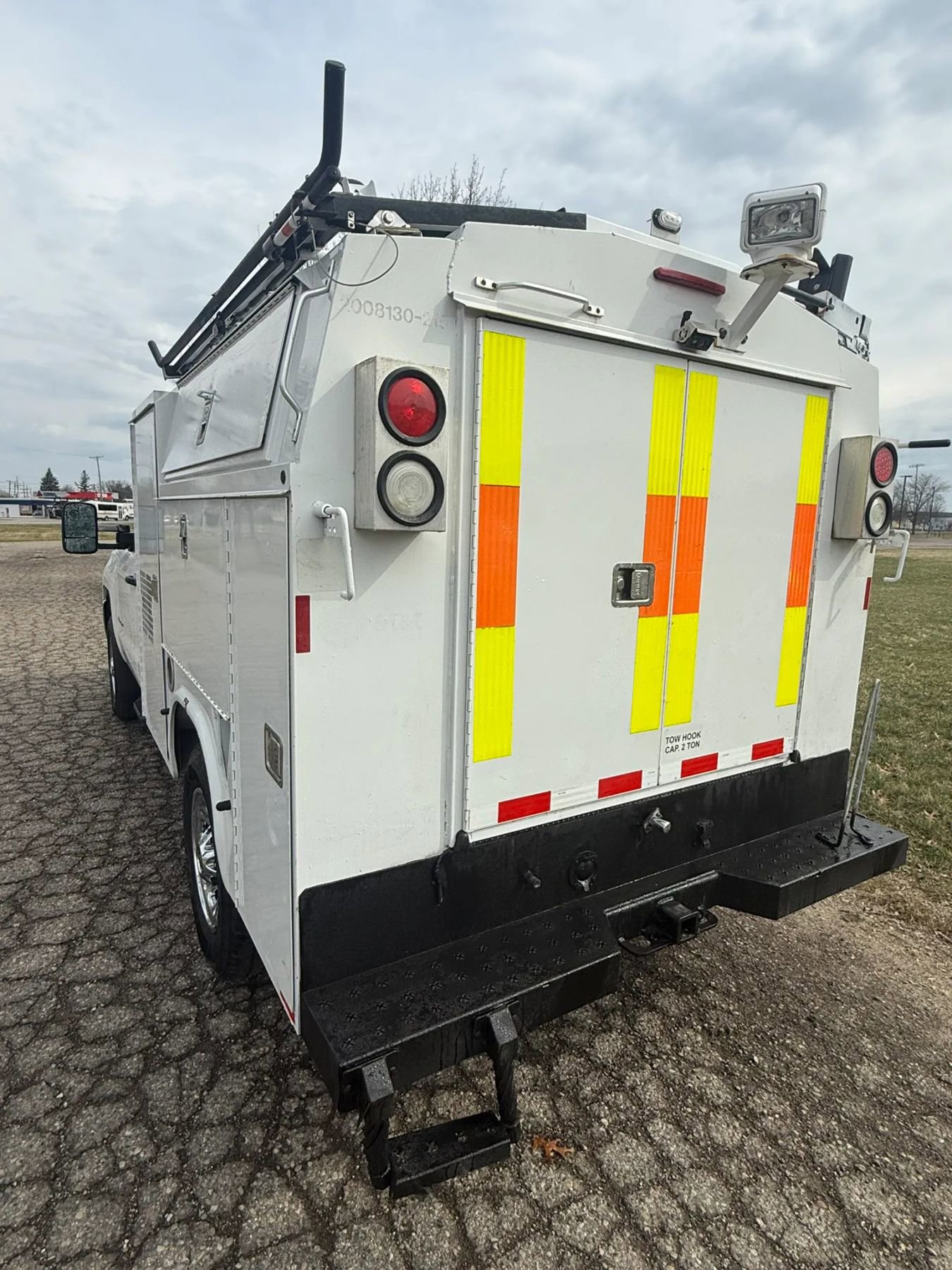 Used 2015 Chevrolet Silverado 3500 W/T RWD image 4