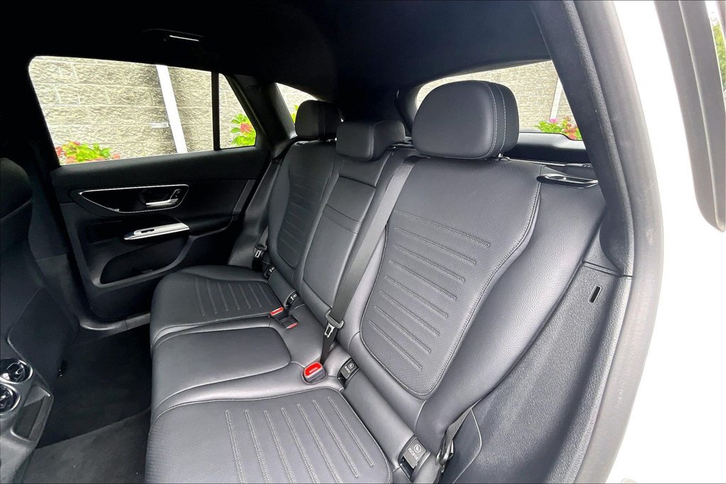 Certified 2025 Mercedes-Benz GLC 350e 4MATIC image 28