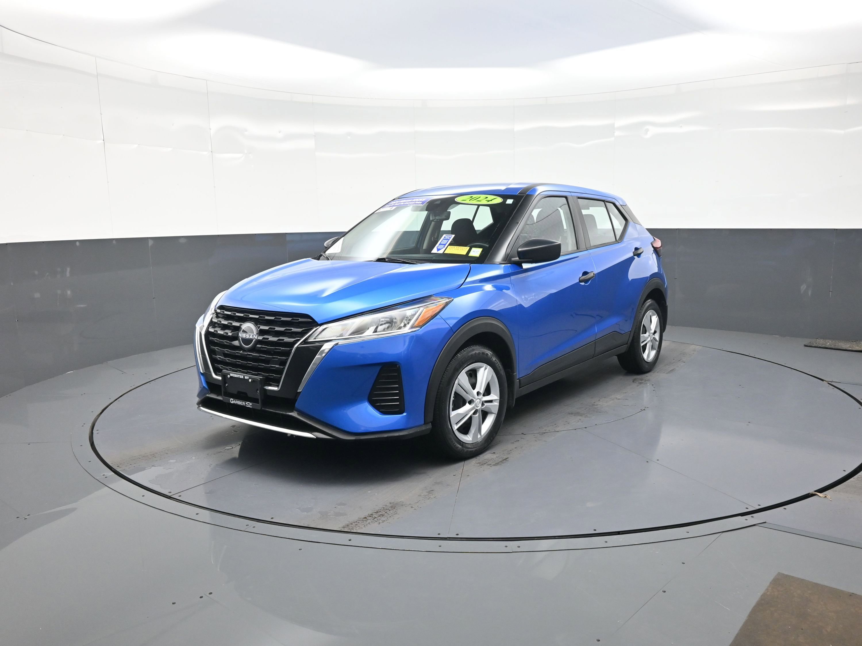 Used 2024 Nissan Kicks S w/ Interior Electronics Package image 7