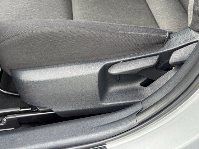 Used 2025 Toyota Camry LE FWD image 19
