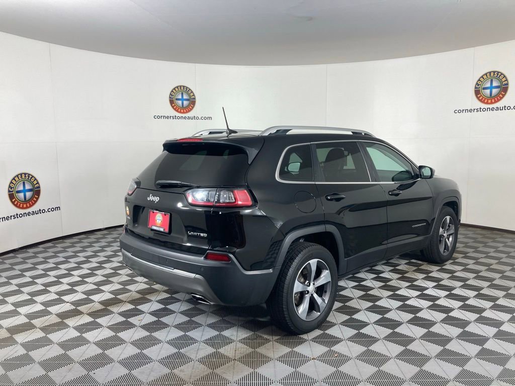 Used 2019 Jeep Cherokee Limited image 19