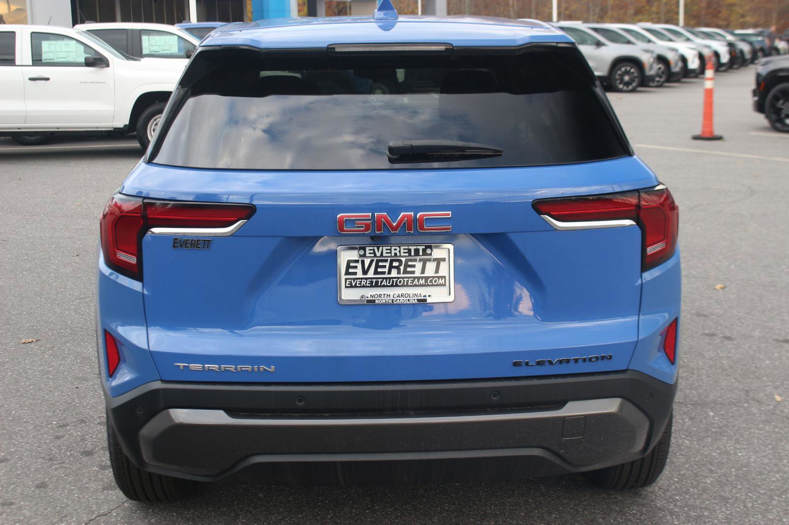 New 2026 GMC Terrain Elevation image 6