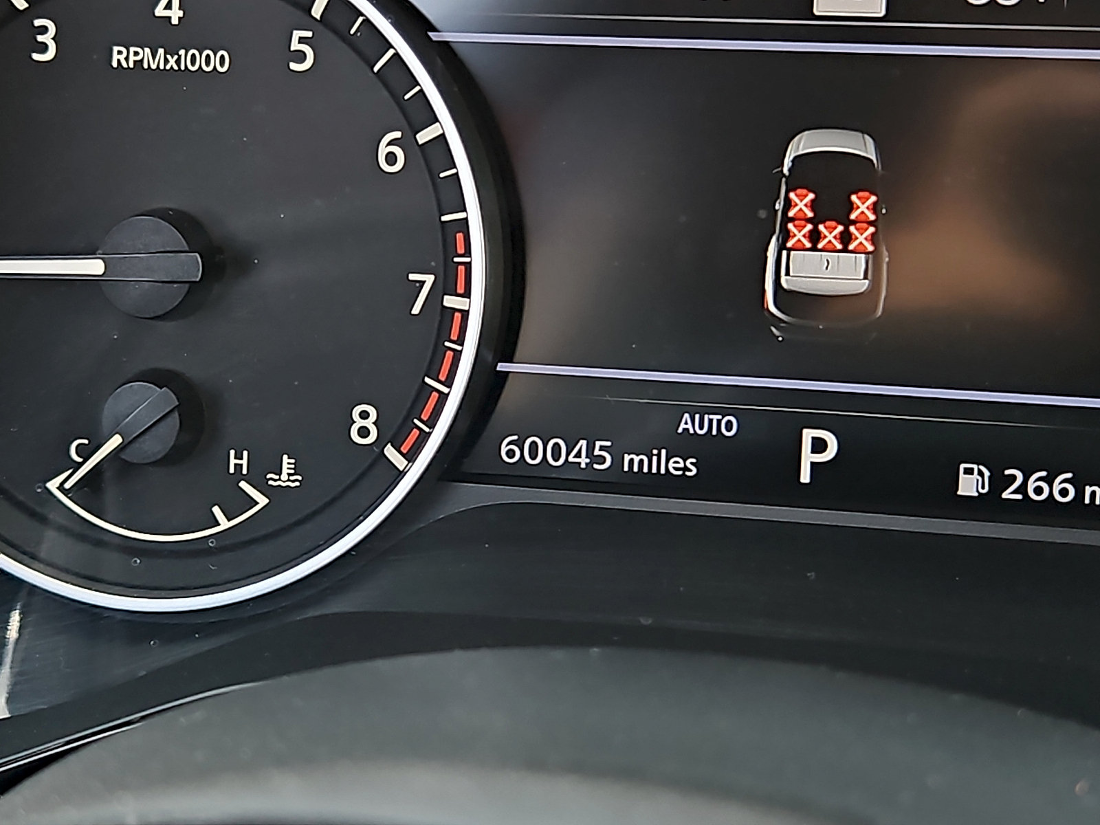 Used 2022 Nissan Pathfinder Platinum w/ Cargo Package AWD/4WD image 22