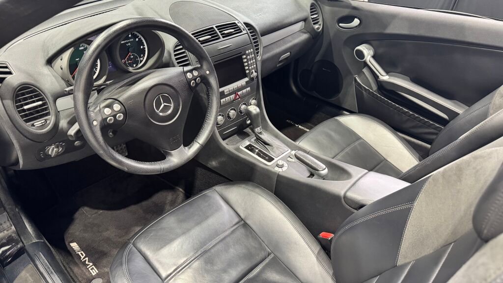 Used 2006 Mercedes-Benz SLK 55 AMG image 15